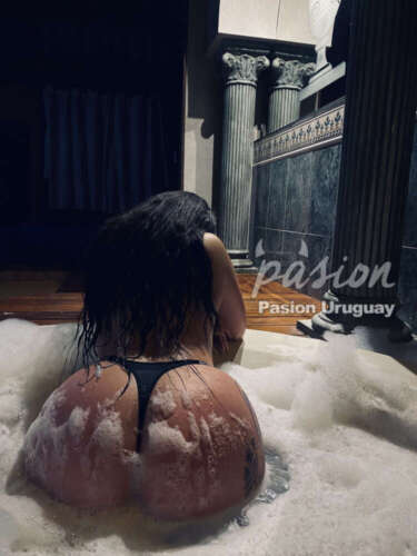 Pia charlette 097734440