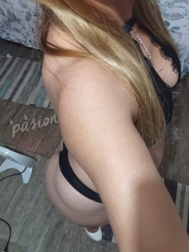 Laura 097727442